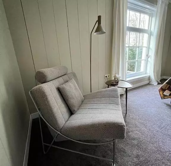 تختخواب و صبحانه Dahli S Sleep Boutique