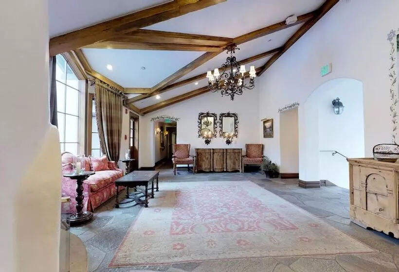 Christiania Condominiums  Coraltree Residence Collection