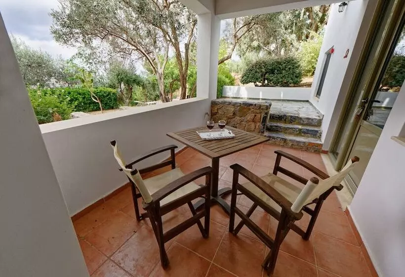 Mourtzanakis Residence   Traditional Eco Hotel In Achlada