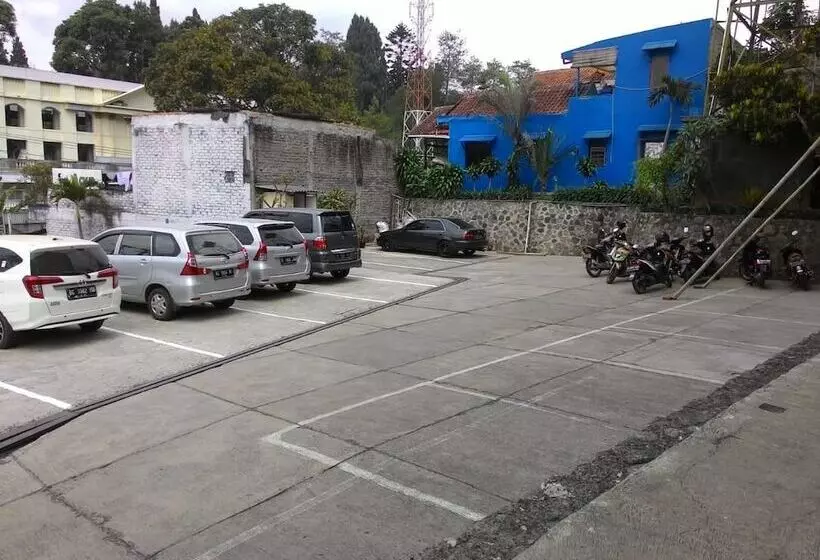 Hotel Augusta Lembang