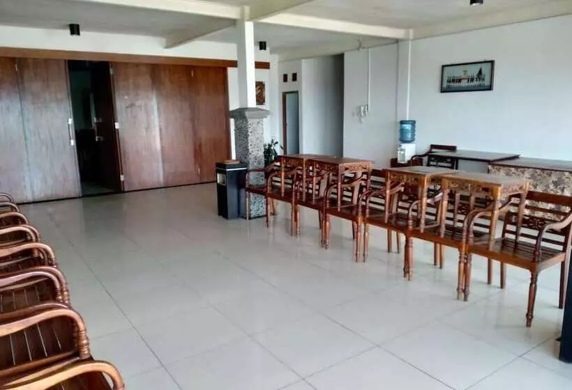 Hotel Augusta Lembang