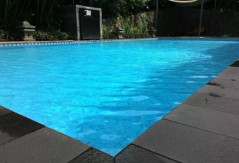 Hotel Augusta Lembang