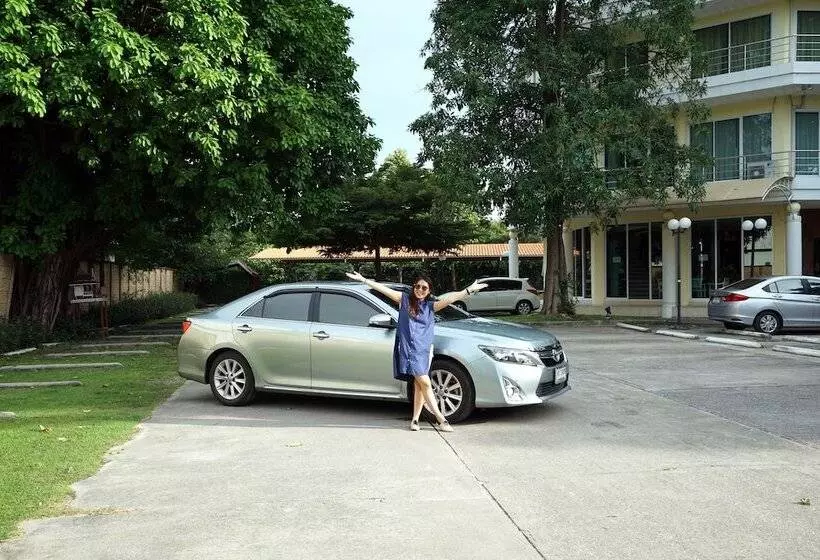 هتل Caza V1 Serviced Apartment