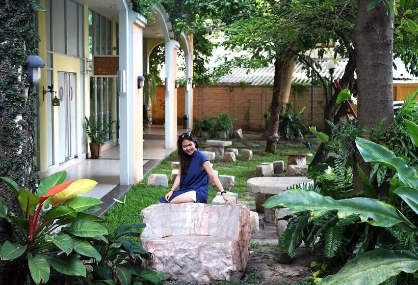 هتل Caza V1 Serviced Apartment