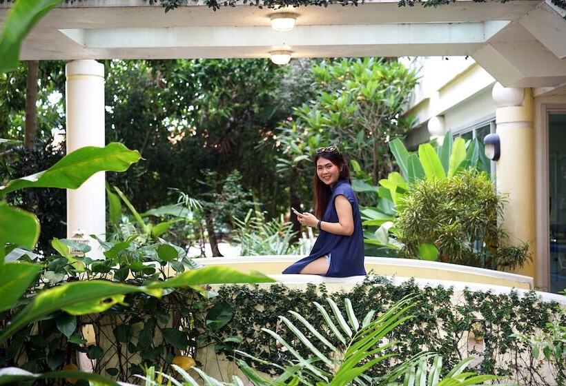 هتل Caza V1 Serviced Apartment