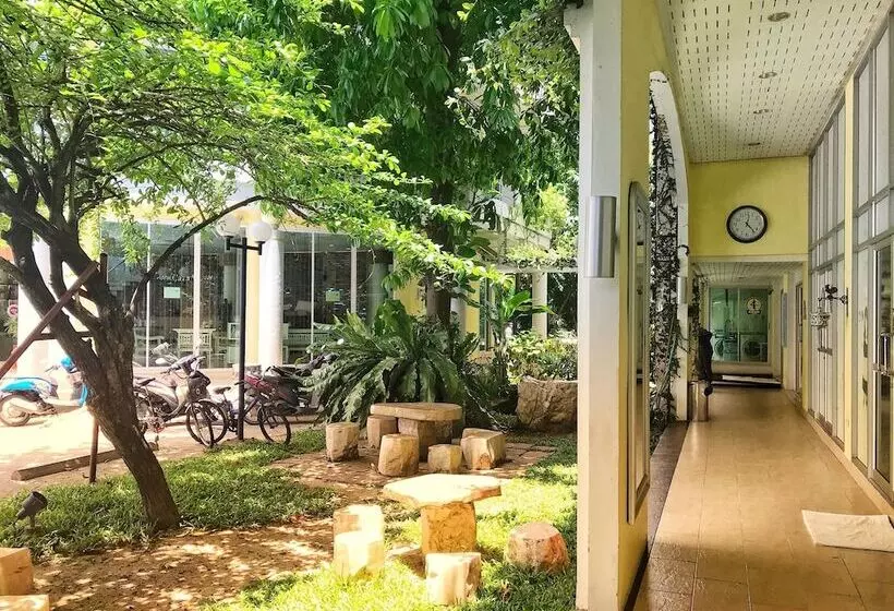 هتل Caza V1 Serviced Apartment