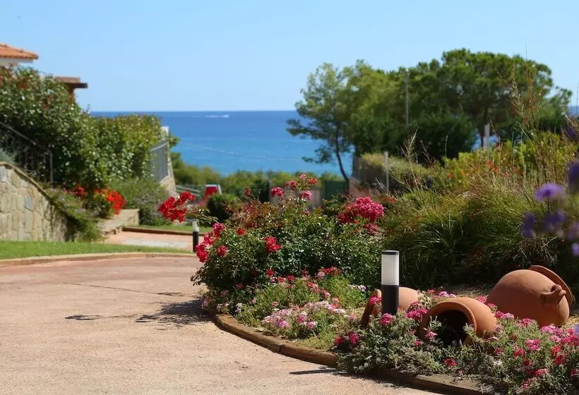 Hotelli Futura Club Cilento