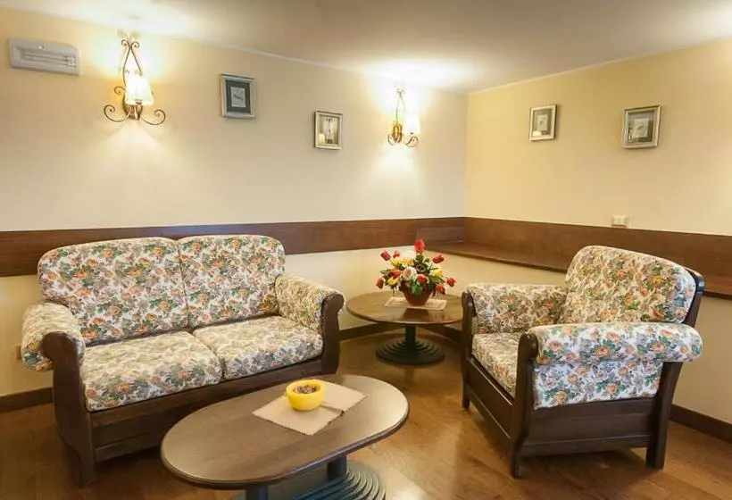 ホテル Garnì Posta