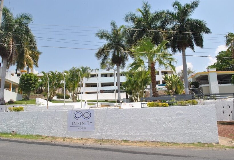 Hotel Infinity