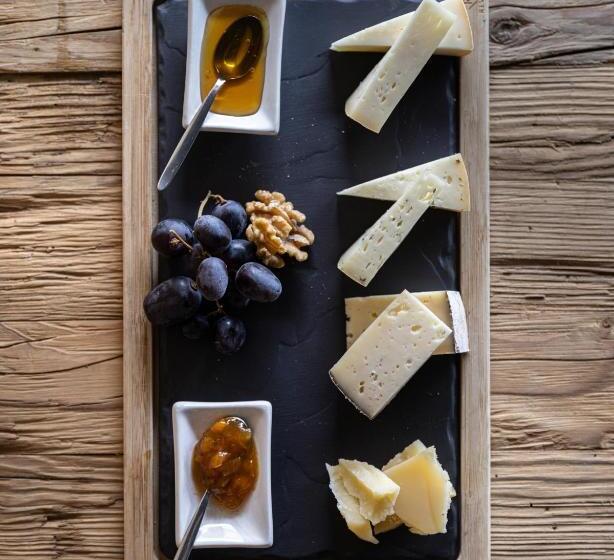 酒店 Lüch Da Pćëi