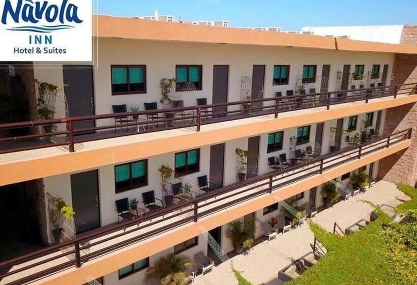 فندق Navola Inn