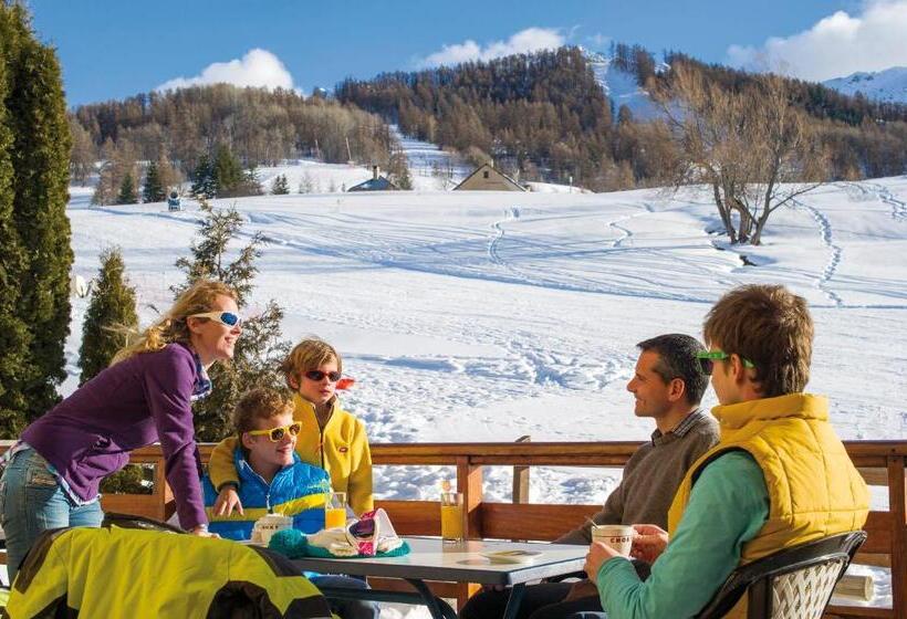 هتل Vtf Les Balcons Du Sauze