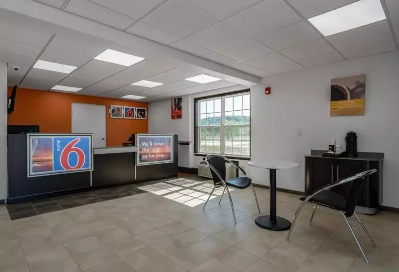 Motel 6 White, Ga   Cartersville