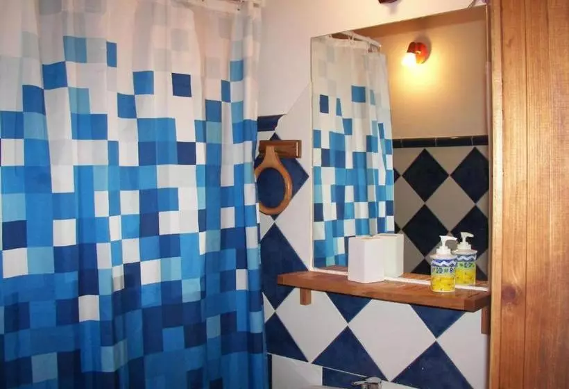 Antigua Casa Catones