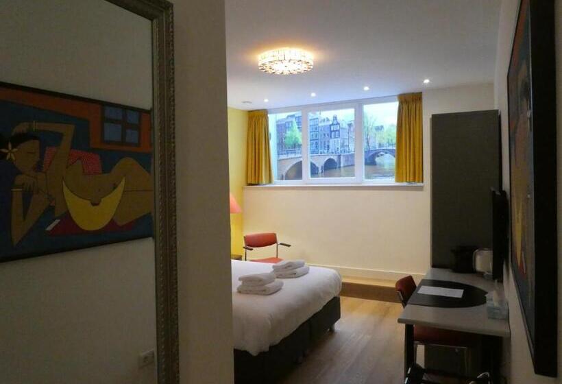 ベッドアンドブレックファースト The Old Lady