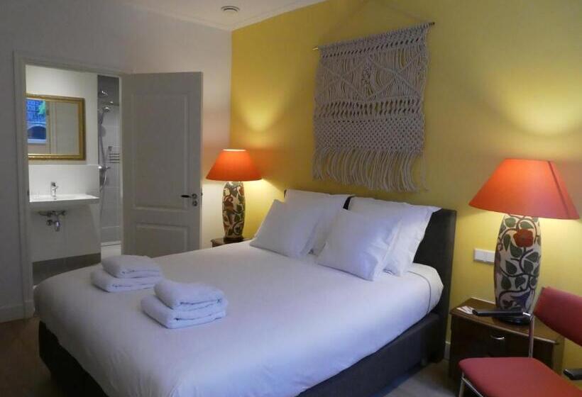 ベッドアンドブレックファースト The Old Lady