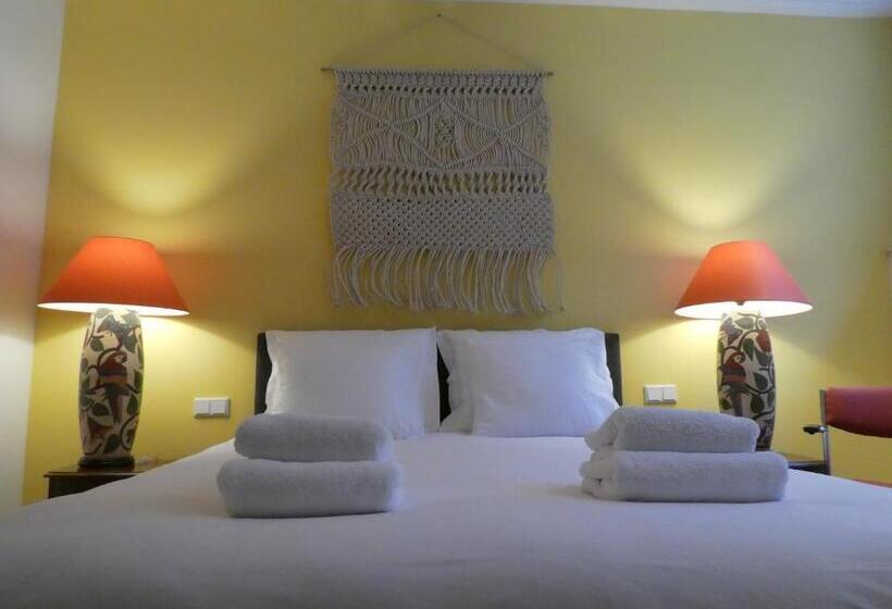 ベッドアンドブレックファースト The Old Lady