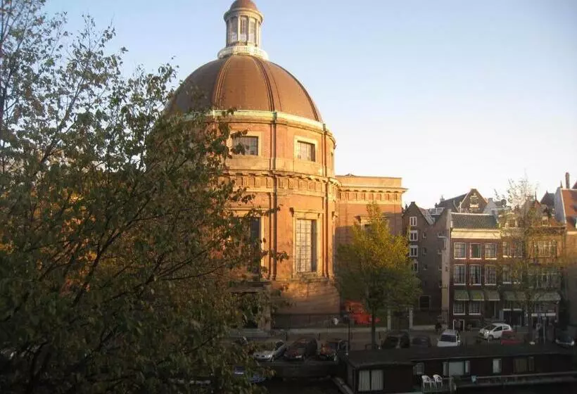 Aamiaismajoitus (B&B) The Old Lady