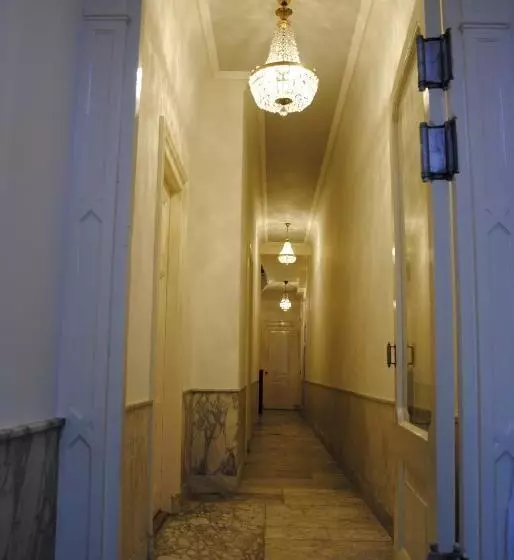 Aamiaismajoitus (B&B) The Old Lady