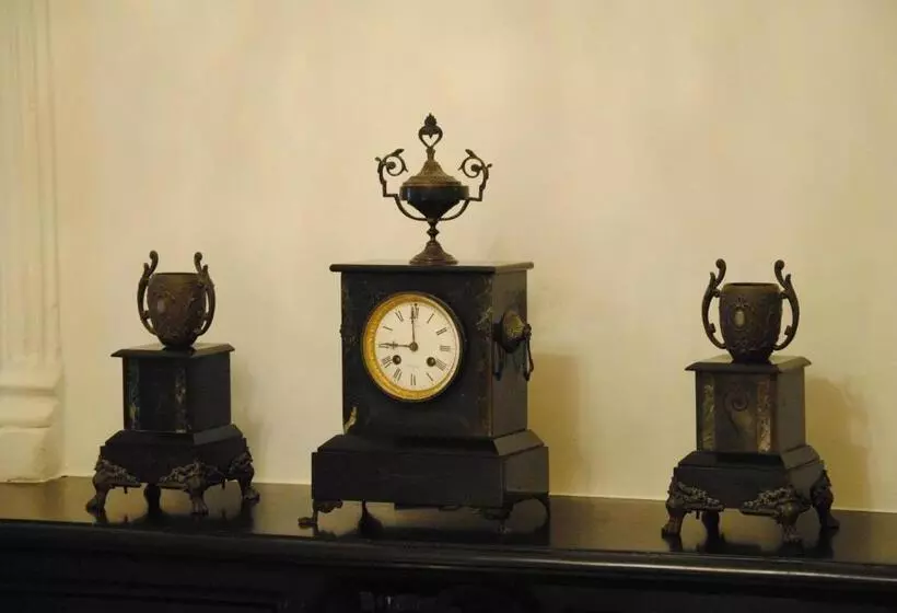 Aamiaismajoitus (B&B) The Old Lady