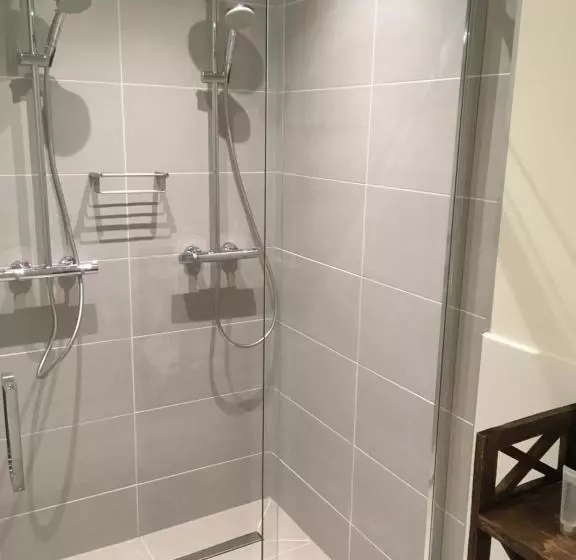 Aamiaismajoitus (B&B) The Old Lady