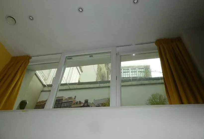 Aamiaismajoitus (B&B) The Old Lady