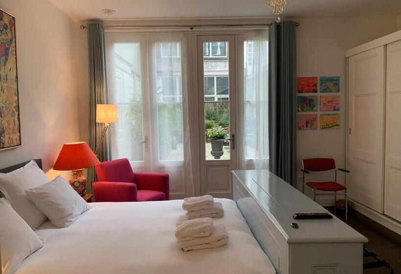 ベッドアンドブレックファースト The Old Lady