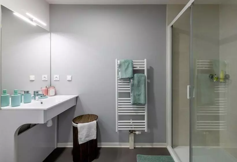 ホテル All Suites Bordeaux Centre Marne   Gare Saint Jean