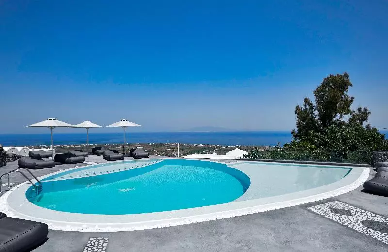 Aperanto Suites