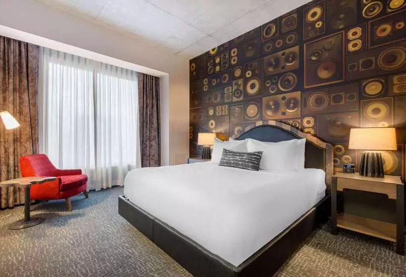 Cambria Hotel Nashville Downtown