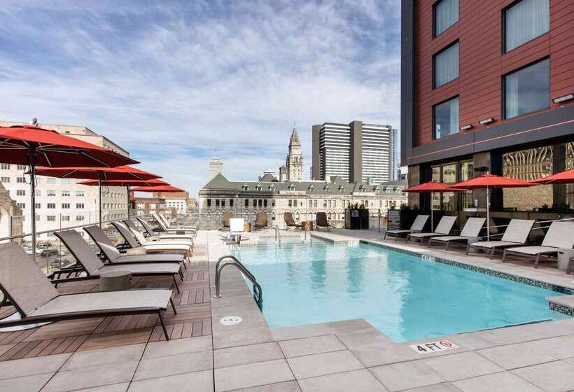 Cambria Hotel Nashville Downtown