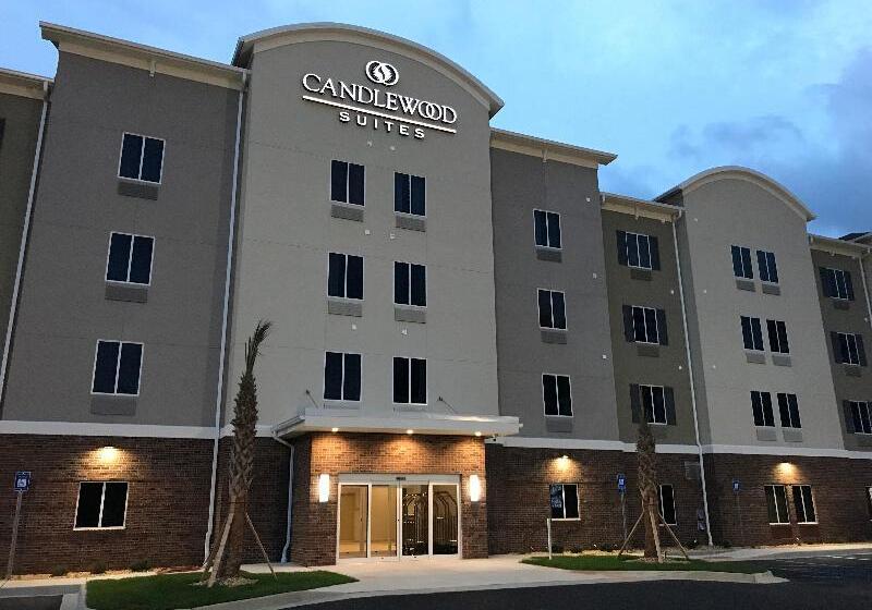 Отель Candlewood Suites Valdosta Mall, An Ihg