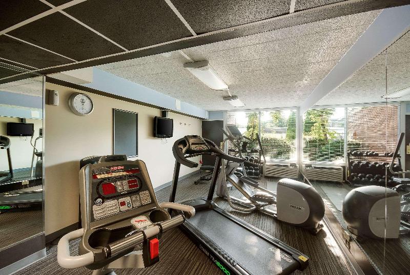 Chester Hotel And Conference Center