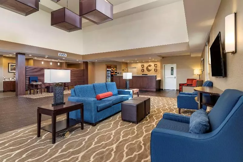 Hotelli Comfort Suites Kyle