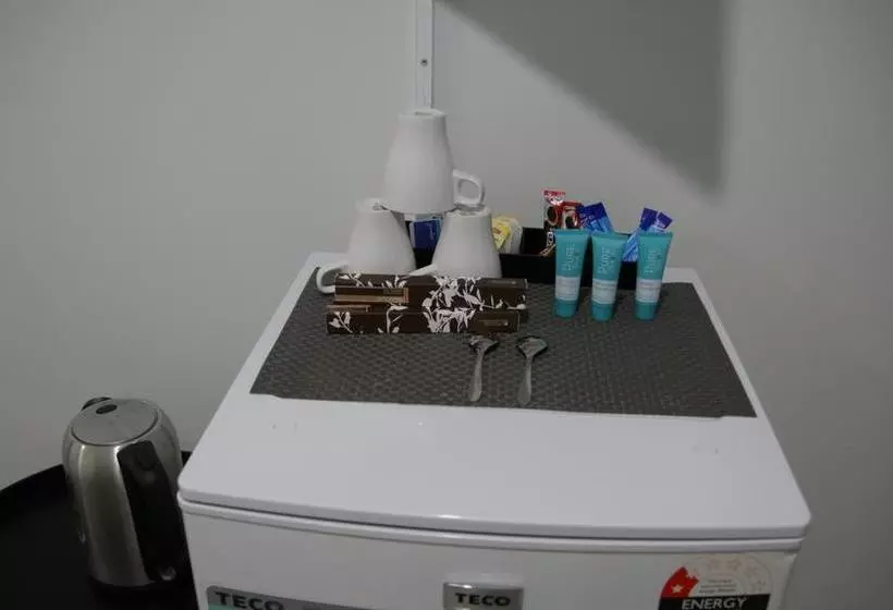 هتل Dixon Residences