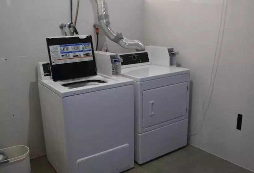 هتل Dixon Residences