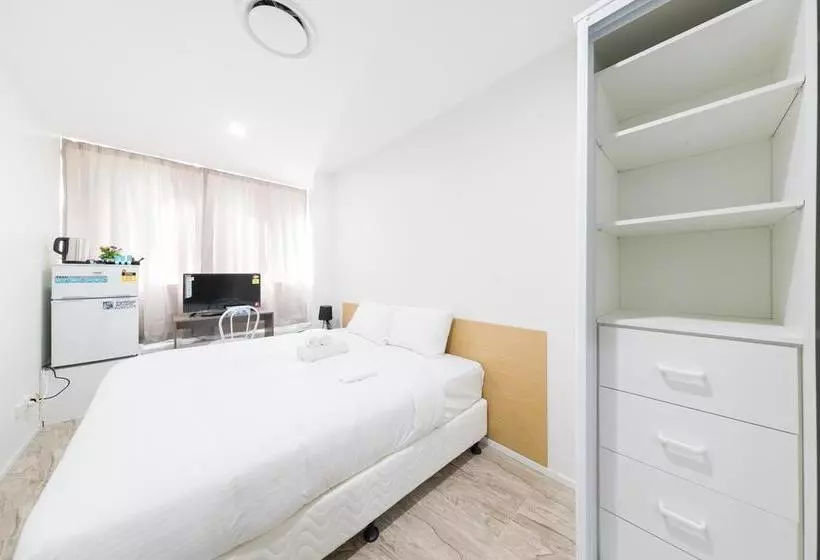 هتل Dixon Residences