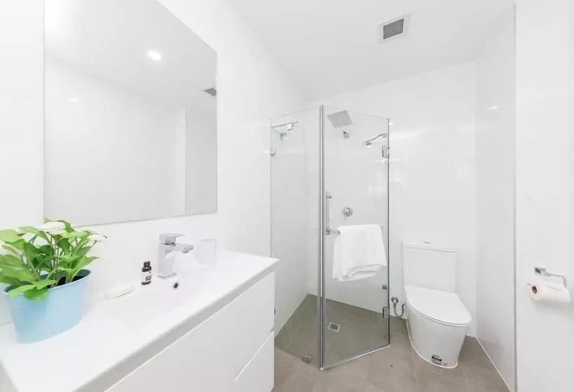 هتل Dixon Residences