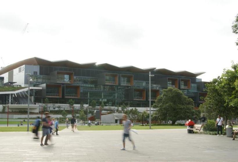 ホテル Dixon Residences