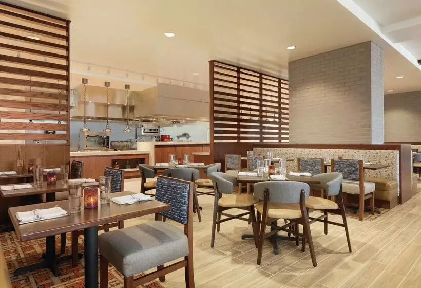 Hotelli Embassy Suites By Hilton South Jordan Salt Lake City