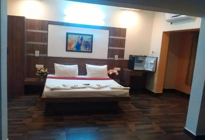 Hotelli Emerald Dove