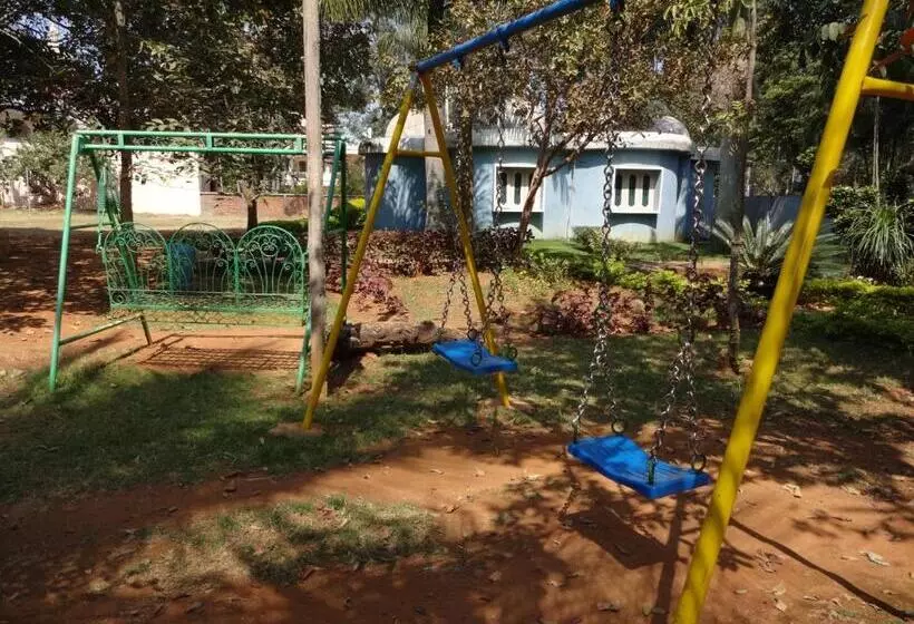 Hotelli Emerald Dove