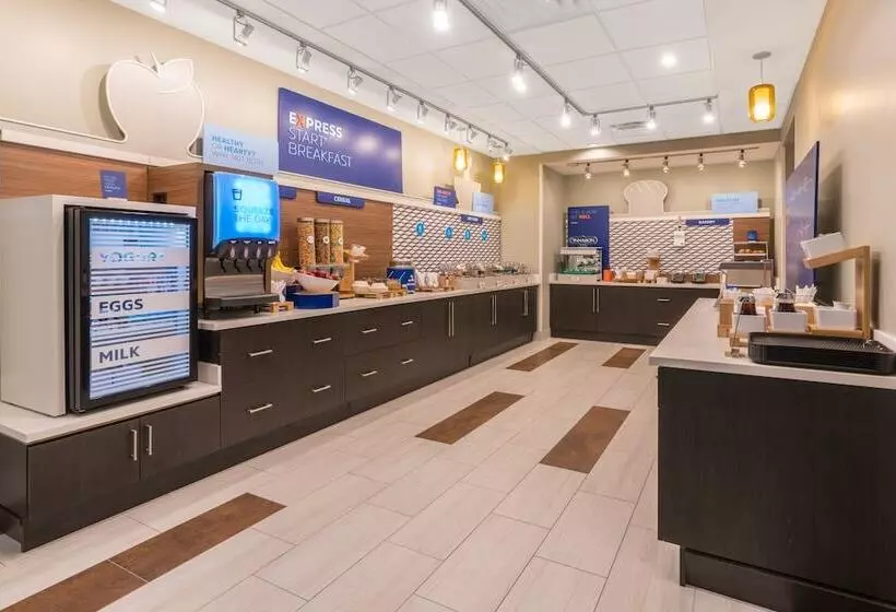 Hotelli Holiday Inn Express & Suites Lake Havasu   London Bridge, An Ihg