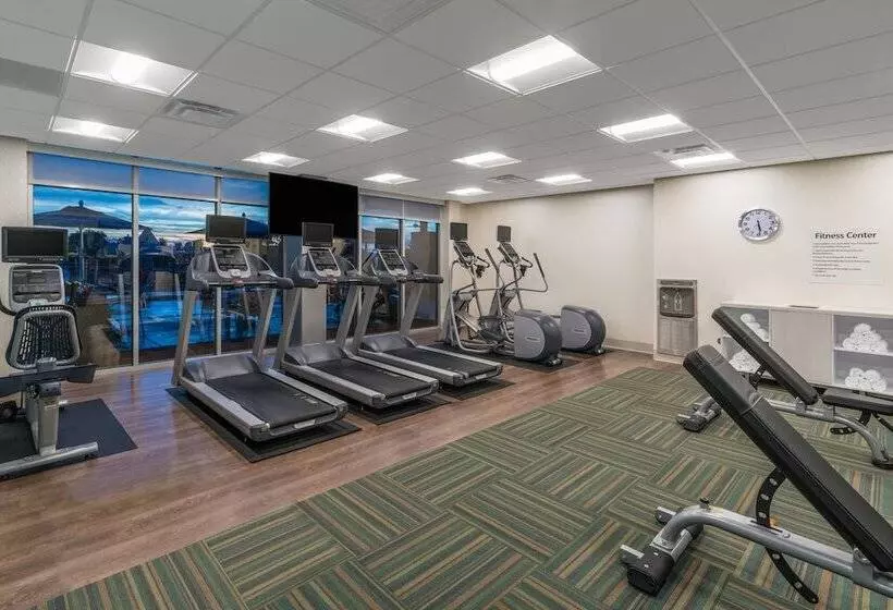 Hotelli Holiday Inn Express & Suites Lake Havasu   London Bridge, An Ihg