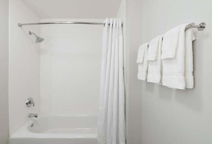 فندق Holiday Inn Express & Suites Lake Havasu   London Bridge, An Ihg