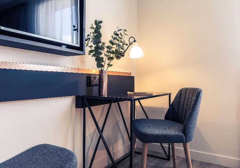 ホテル Hôtel Mercure Paris Gennevilliers