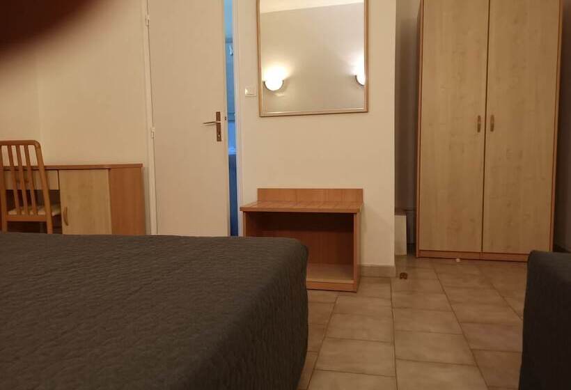 ホテル Hôtel Sant Andria