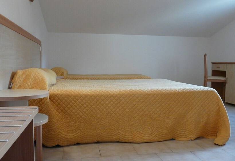 ホテル Hôtel Sant Andria