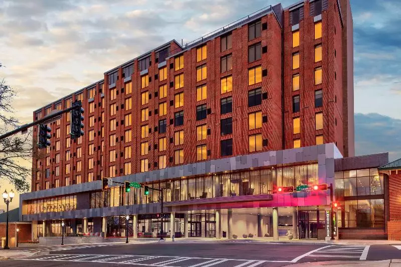 هتل Hyatt Place Athens/downtown