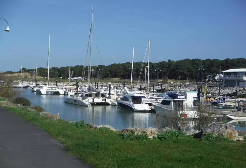 Hotelli Hôtel De La Côte D Argent